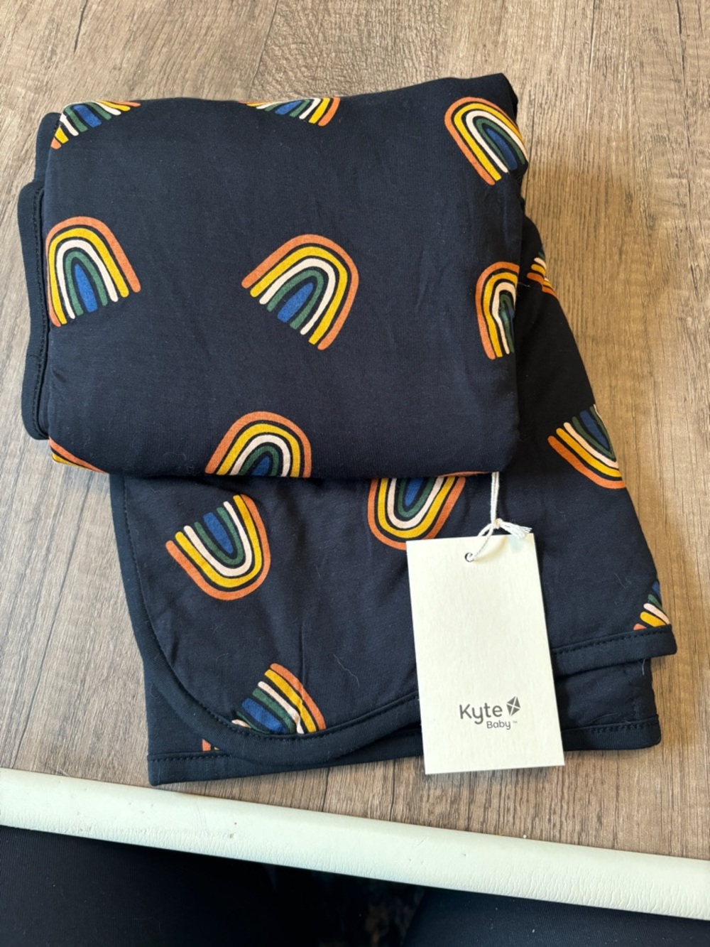 Kyte Baby Bamboo Baby Blanket Midnight Rust Rainbows NWT 1.0 tog